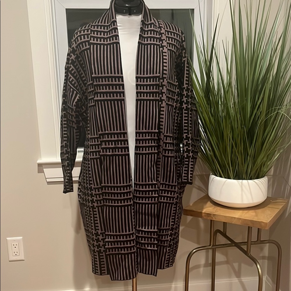 Black and Brown Patterned Women's Sweater